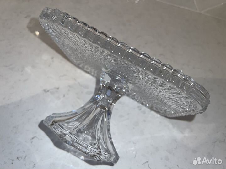 Блюдо на ножке Kuchenland