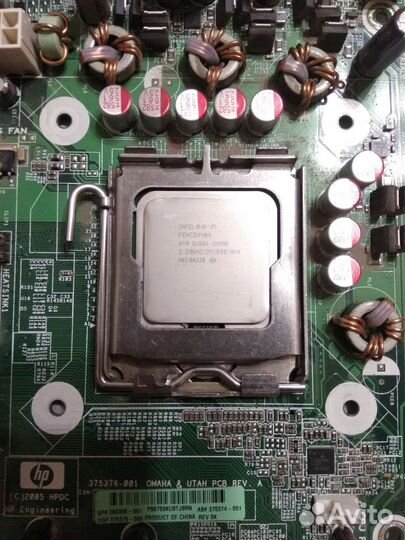 Материнская плата с процессором