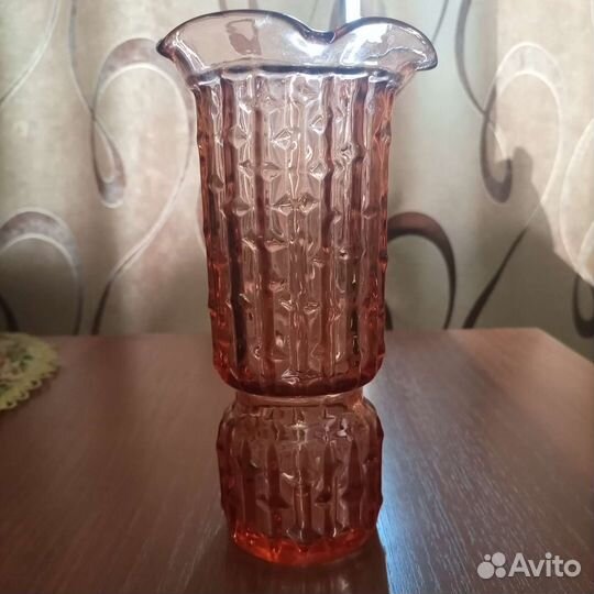 Вазы из цветного стекла СССР