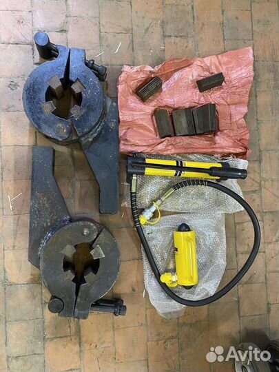 Ключи для раскручивания буровых штанг