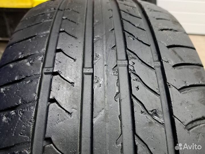 Goodyear EfficientGrip 235/55 R18 104Y