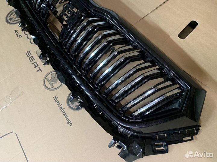 Решетка радиатора kodiaq RS SL L&K