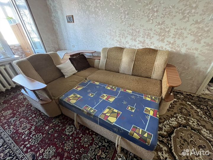 Угловой диван бу