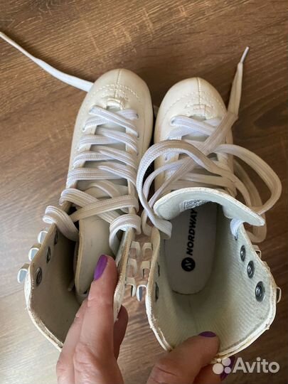 Коньки фигурные детские 30 размер