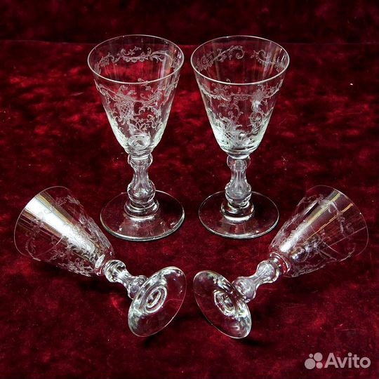 Хрустальная конфетница