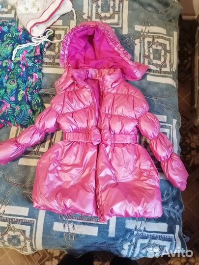 Продам комбинезоны на девочку от 0 до 5 лет