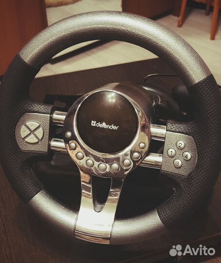 Игровой руль с педалями для пк