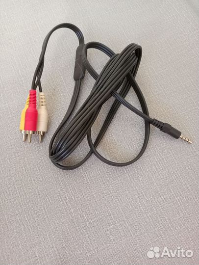 Кабель 3,5 Mini Jack - тюльпаны 1 м