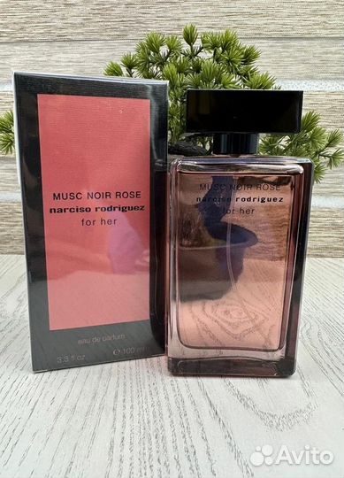 Musc noir rose FOR HER narciso rodriguez