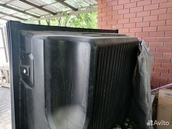 Продам пластиковый вкладыш вкузов