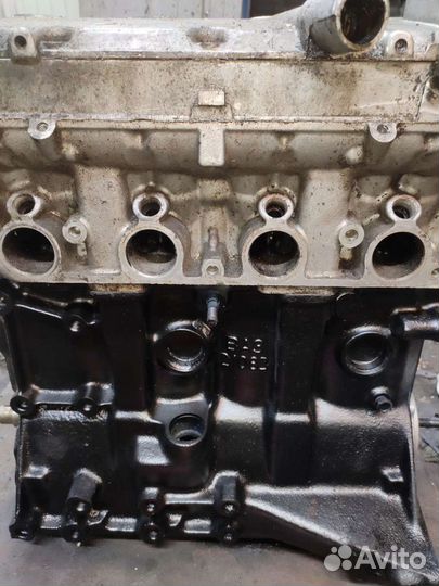 Двигатель 2112