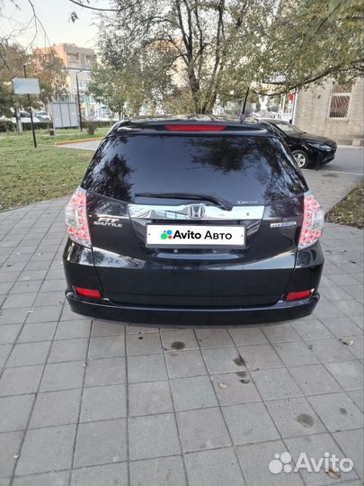 Honda Fit Shuttle 1.3 CVT, 2012, 190 500 км