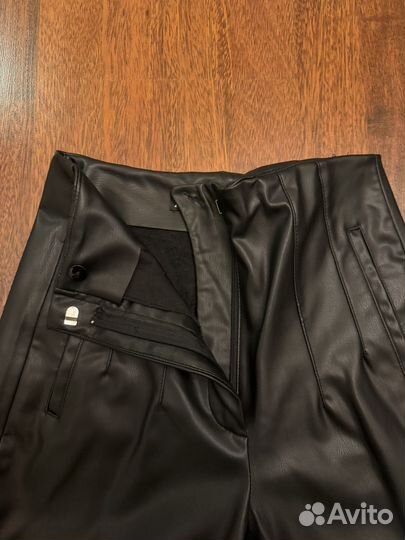 Брюки кожаные