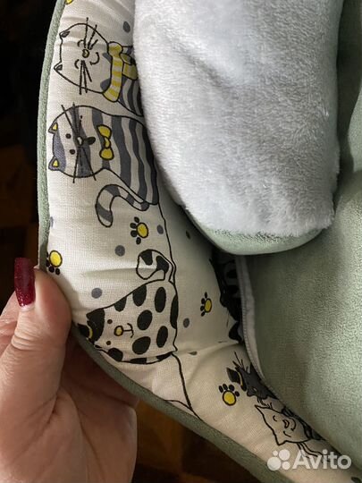 Лежанка для кошек