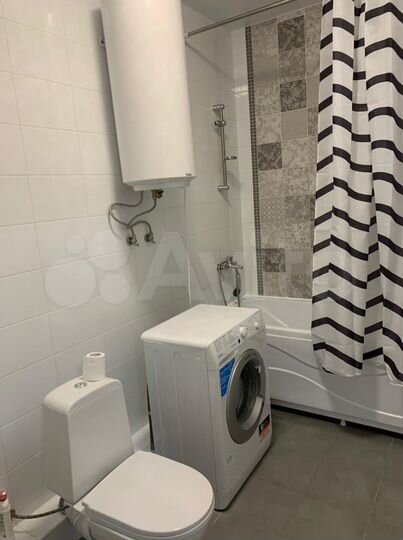 2-к. квартира, 50 м², 1/4 эт.