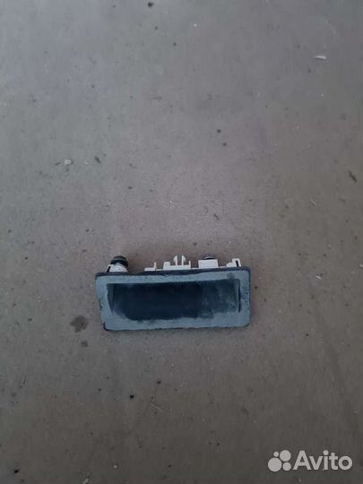 Ручка багажника tiguan