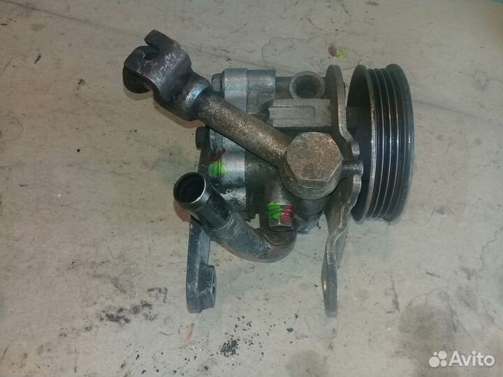 Насос Гура Nissan March K11 CG 1.0