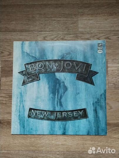 Музыкальные рок пластинки