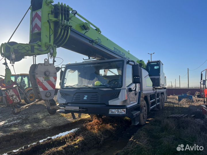 Zoomlion ZTC300V, 2023