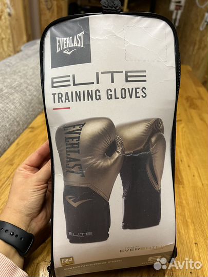 Боксерские перчатки everlast 8