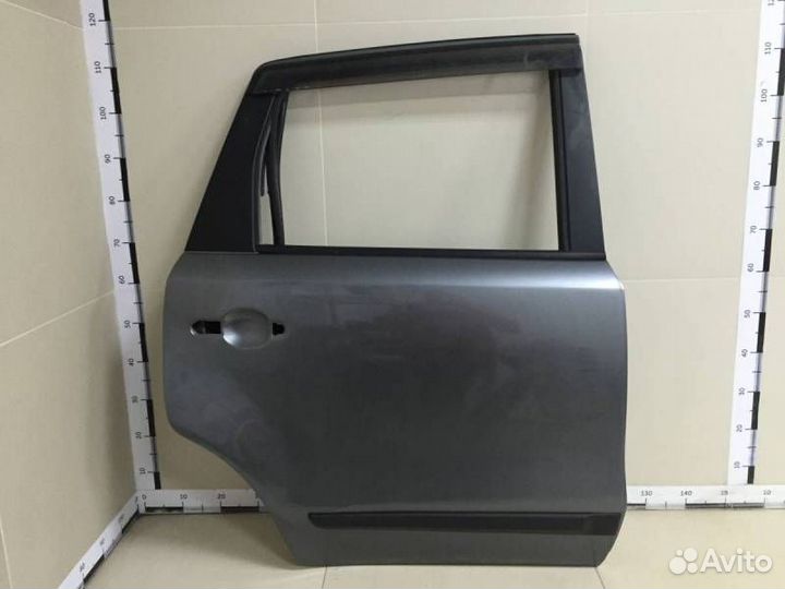 Б/У Дверь задняя правая H21009U0M0 nissan