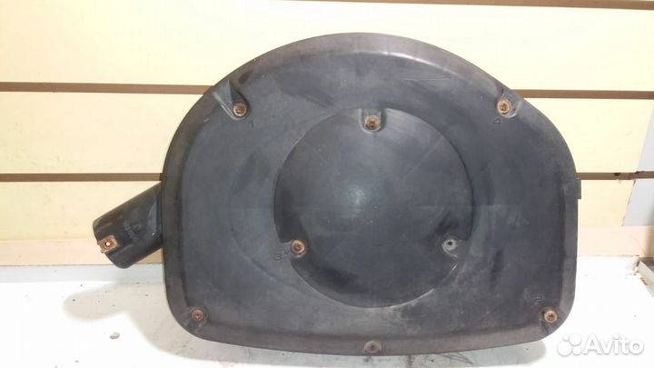 Корпус воздушного фильтра VW Golf3 1.6Б 1997-2005