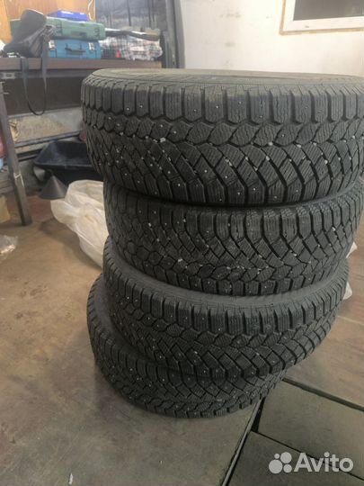 Gislaved Nord Frost 200 225/60 R18 104T