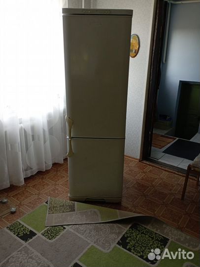 Холодильник Бирюса 129 бу