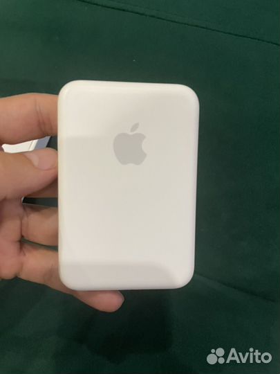 Apple magsafe battery pack