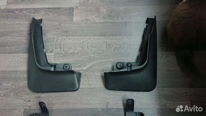 Новые брызговики BMW X7 G07