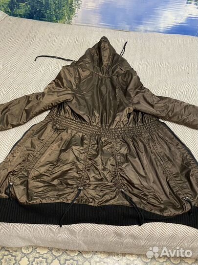 Куртка демисезонная женская 42 44 с капюшоном