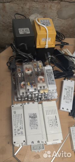 Трансформаторы 12х 220 вольт