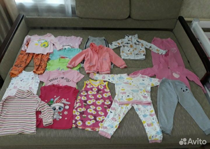 Вещи пакетом на девочку 98-104