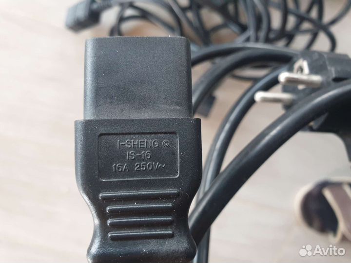 Кабель питания для асика
