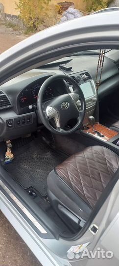 Toyota Camry 2.4 AT, 2011, 300 000 км