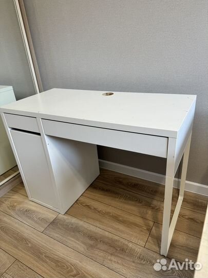 Стол IKEA