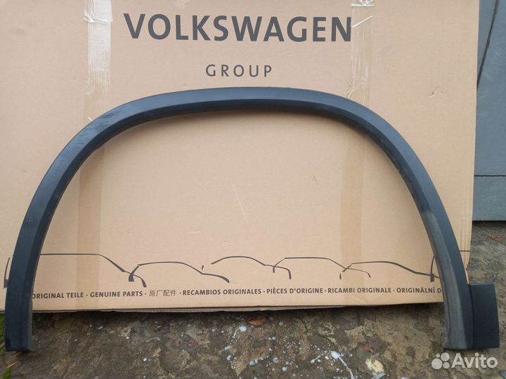 Накладка крыла передняя левая Skoda Kodiaq