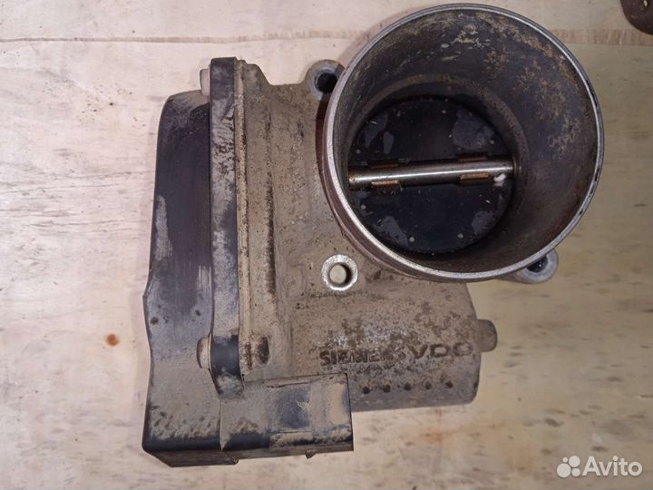 Дроссельная заслонка Volkswagen Skoda 03C133062C