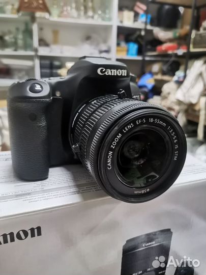 Зеркальный фотоаппарат Canon eos 70 d