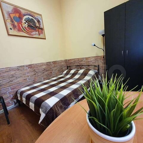 Комната 25 м², 1/7 эт.