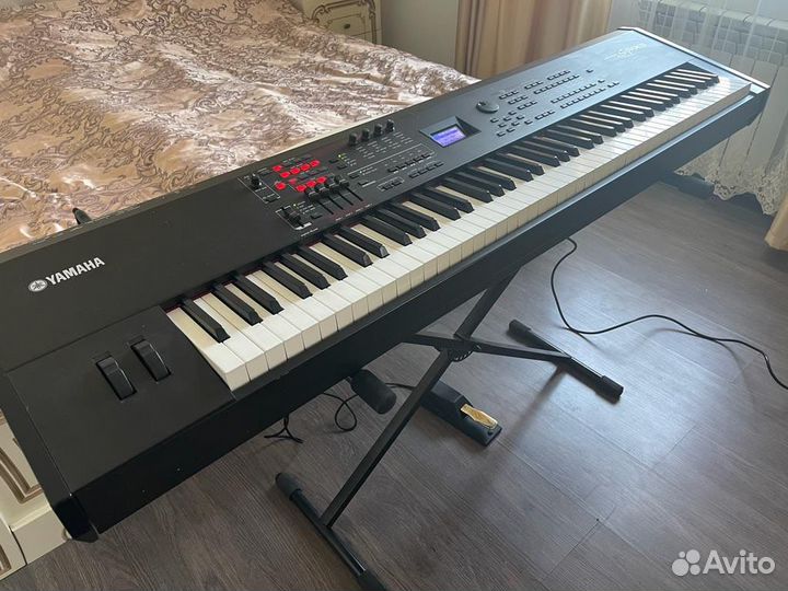 Yamaha S90 XS Профессиональное Пианино 88 Клавиш