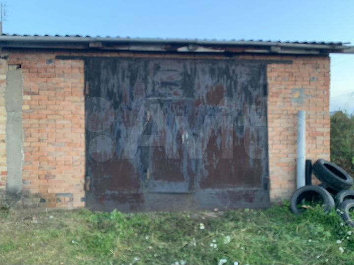 Гараж, > 30 м²