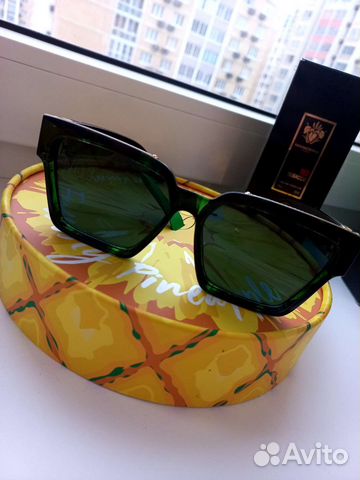 Солнцезащитные очки