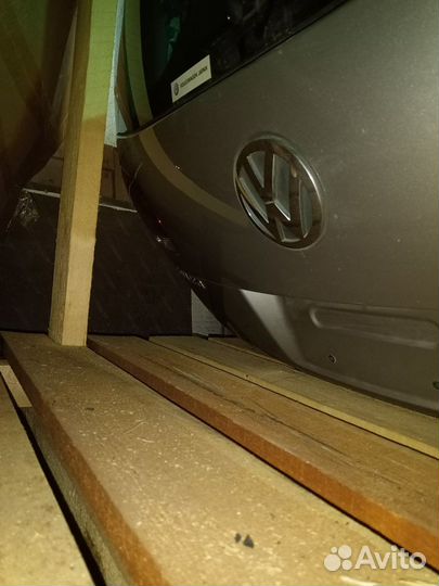 Дверь багажника Volkswagen Touareg 2002-2010