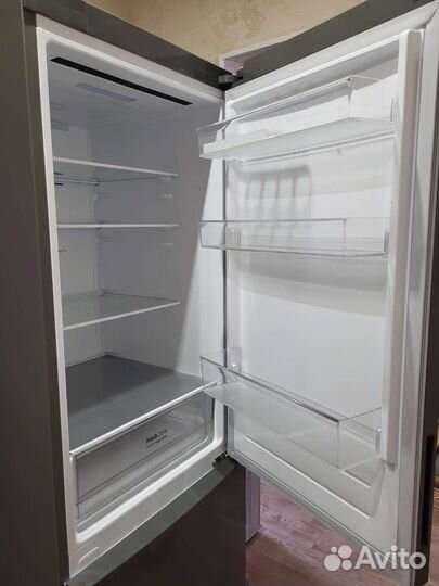 Холодильник LG