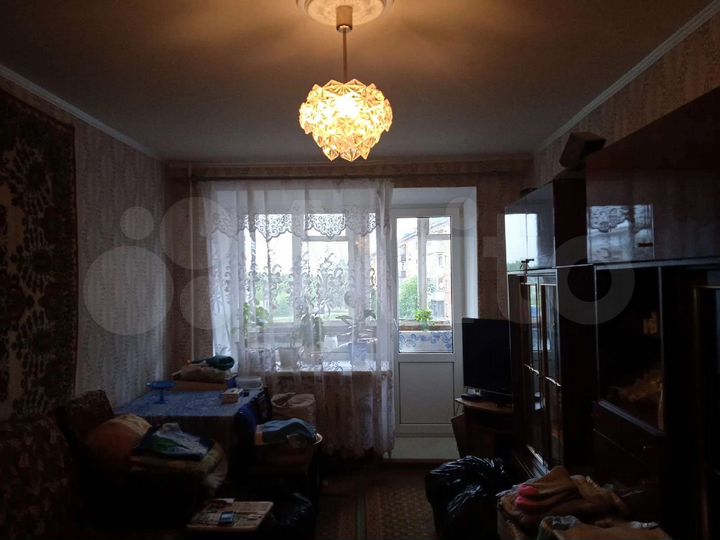 3-к. квартира, 58 м², 3/5 эт.