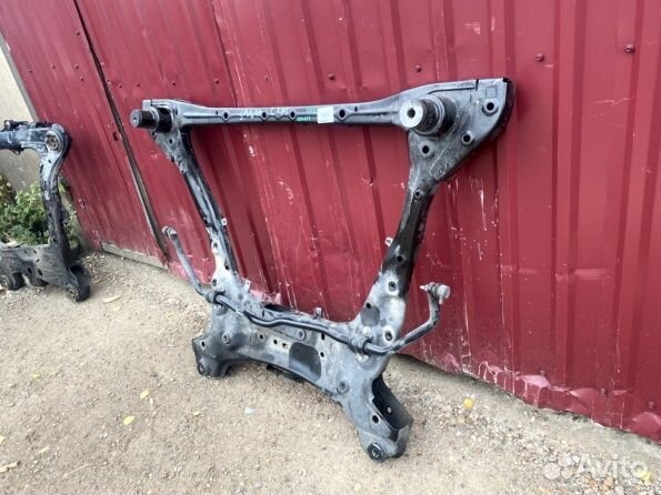 Передний подрамник Хендай Санта фе 4 тм