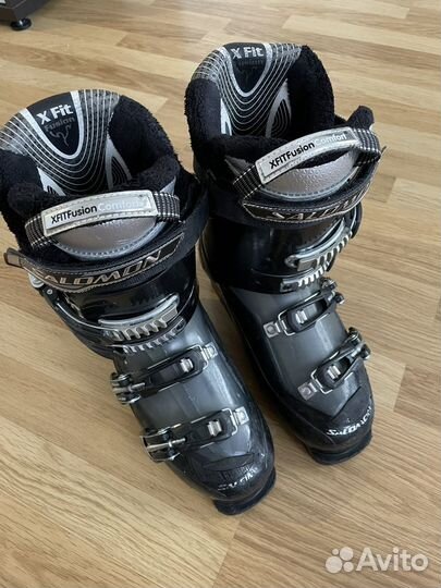 Горнолыжные ботинки salomon