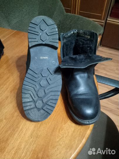 Ботинки мужские зимние 44размер бу