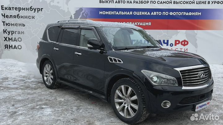 Блок управления парктроником Infiniti QX56 (Z62) 28532-1LA0A